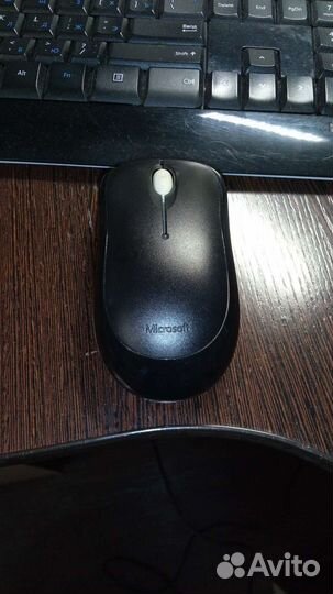 Беспроводная клавиатура и мышь microsoft