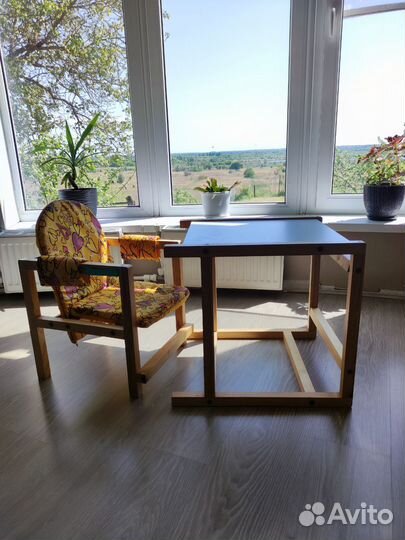 Детский стол и стул