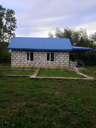 Дом 28 м² на участке 6 сот.