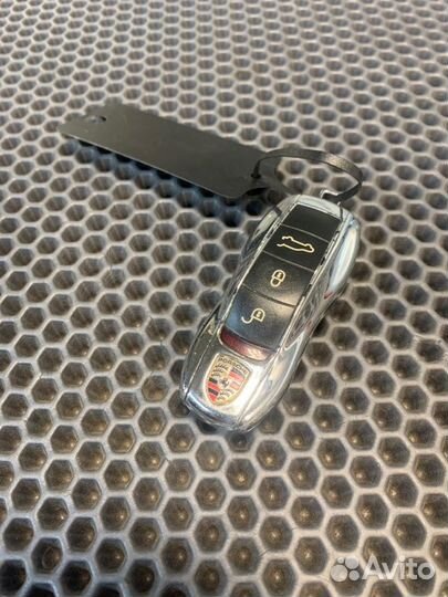 Ключ зажигания Porshe Cayenne 958 2011