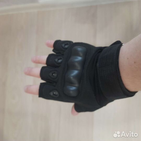 Перчатки тактические с пальцами и без пальцев