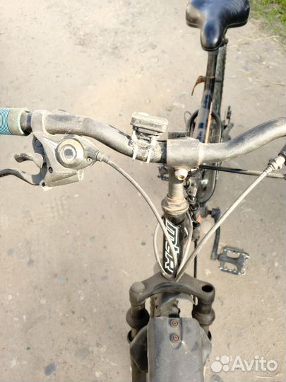 Велосипед горный спортивный
