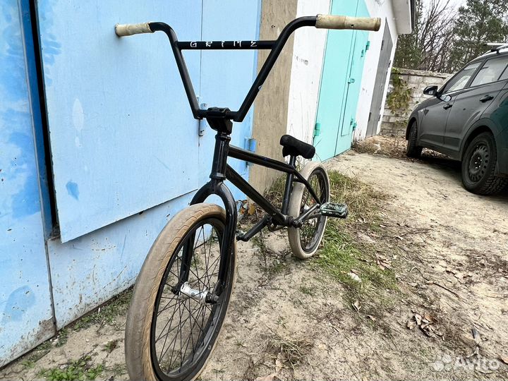 Велосипед BMX (кастомная сборка)