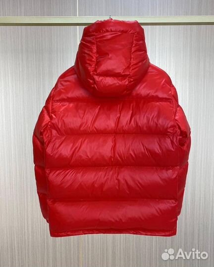 Пуховик moncler