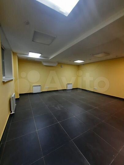 Свободного назначения, 70 м²