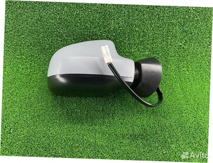 Зеркало правое Дастер 1