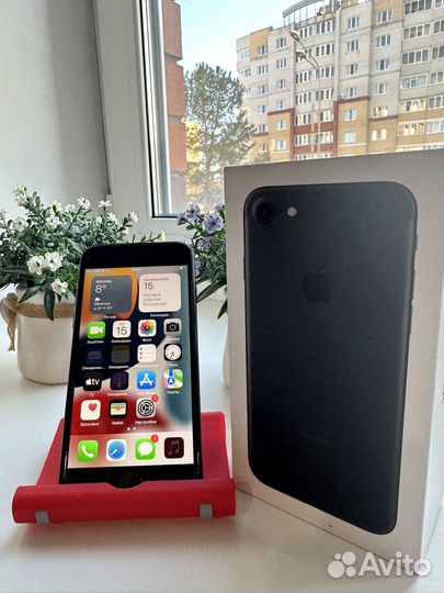 iPhone 7, 32 ГБ