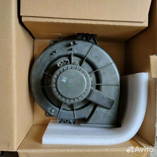 Мотор печки отопителя