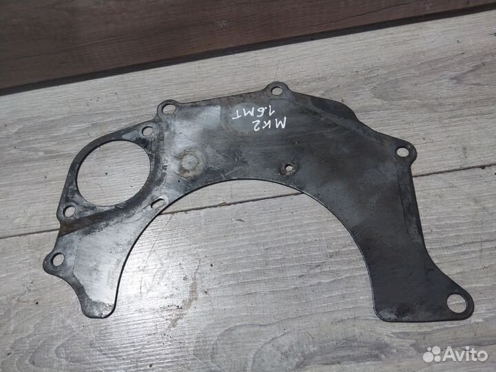 Проставка двигателя Mitsubishi Carisma 1.6 4G92