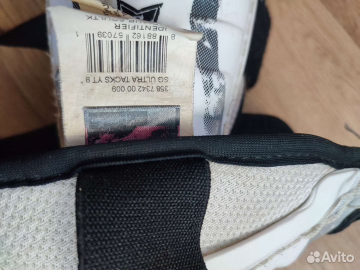 Хоккейные наколенники ccm