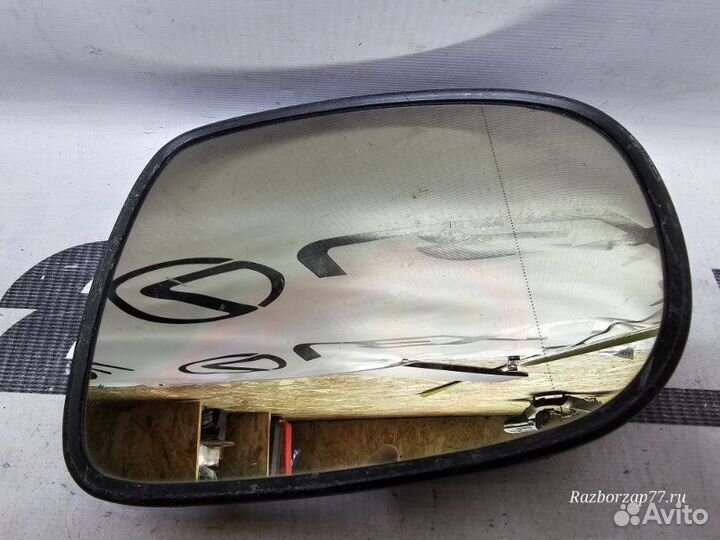 Зеркальный элемент правый Lexus Is250 2007