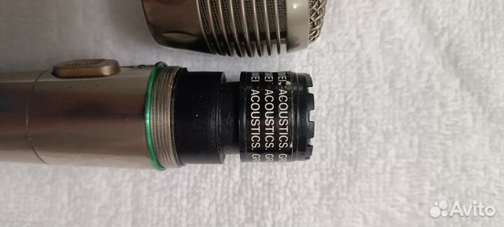 Микрофон для караоке проводной