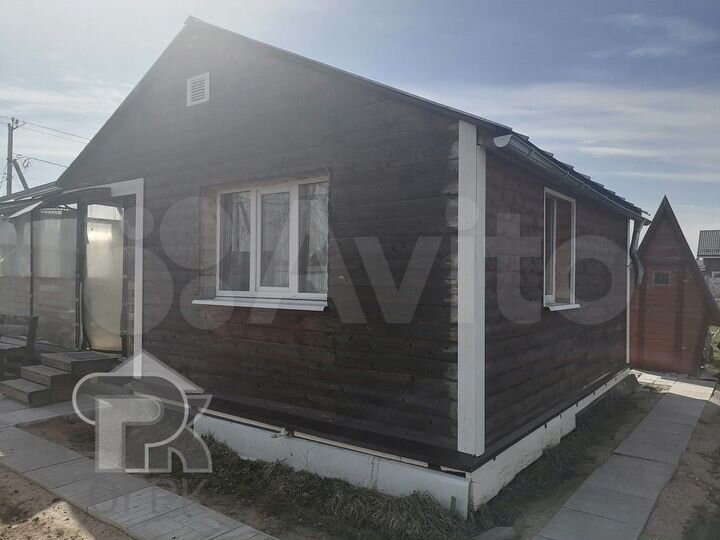 Дом 30 м² на участке 6 сот.