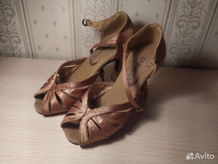 Туфли танцевальные для девочки