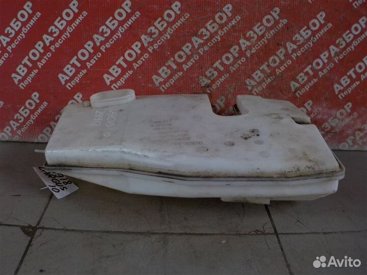 Бачок омывающей жидкости LADA Largus R90 VAZ-21129