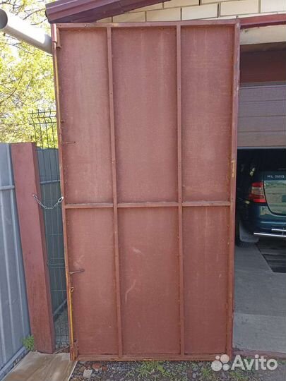 Ворота гаражные металлические 2,5 х 2,5 б/у