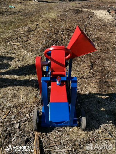 Измельчитель веток Щепорез Дробилка древесины