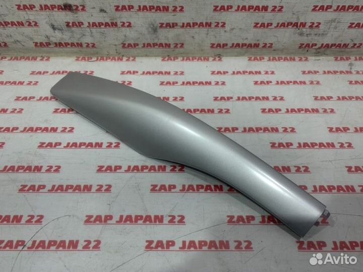 Крышка рейлинга передняя левая Lexus Rx450