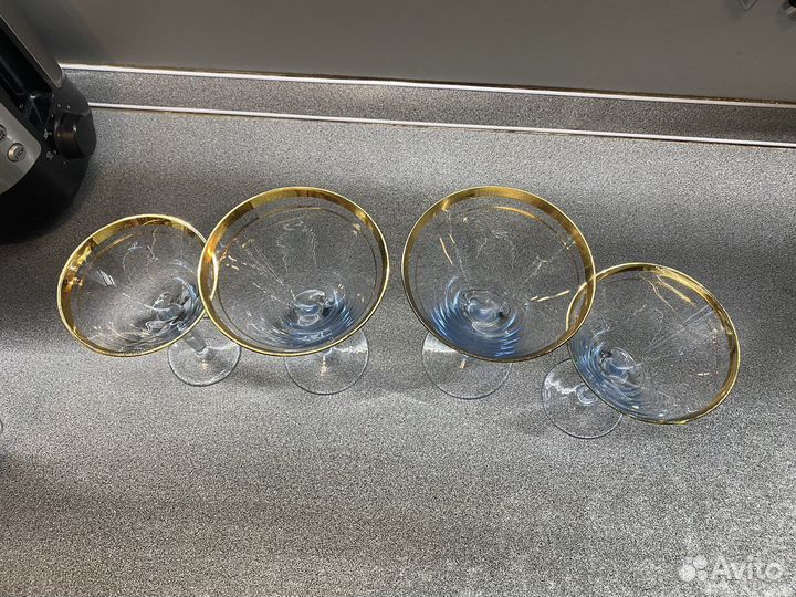 Бокалы под мартини