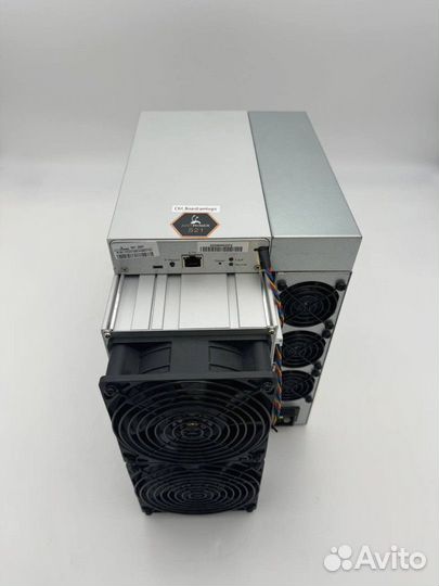 Antminer S21 200T