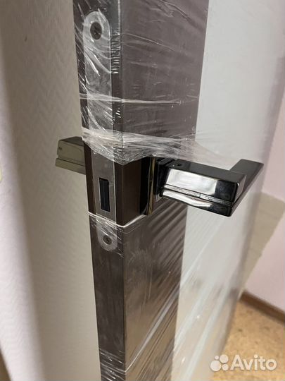 Дверь межкомнатная двустворчатая, дверь с порогом