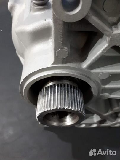 Передний редуктор Нyundаi/KIA 473003B800 раздатка