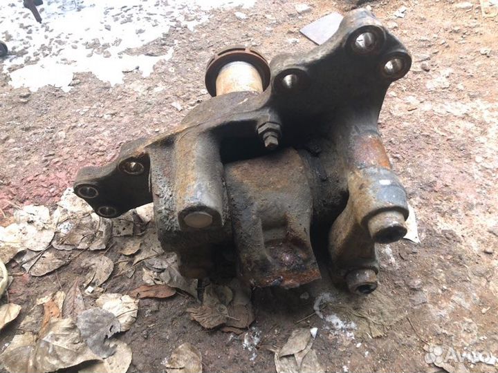 Поворотный кулак Man Neoplan