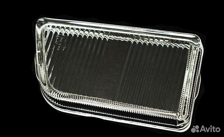 Стекло противотуманной фары Nissan Maxima A32 прав