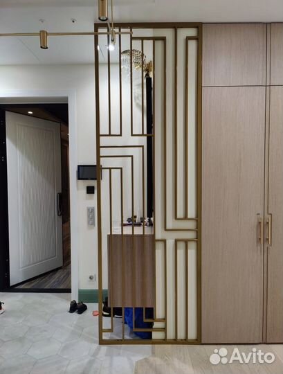 Межкомнатная перегородка из алюминия книжка