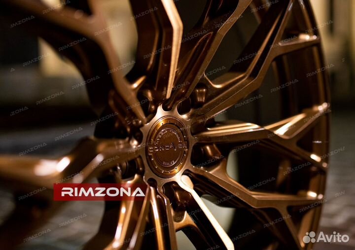 Кованые диски R21 на Porsche Panamera