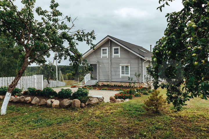 Дом 250 м² на участке 2,5 га