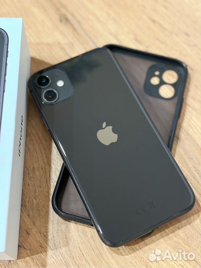 iPhone 11, 64 ГБ
