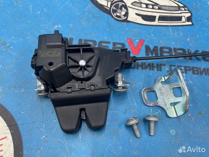 Замок багажника Mercedes-Benz C-Class WDD205