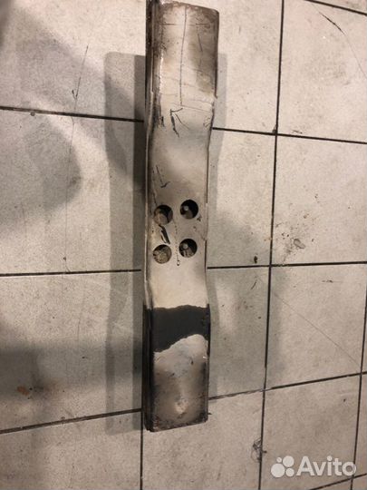 Балка, крепление МКПП Great Wall Hover H3 2 2010