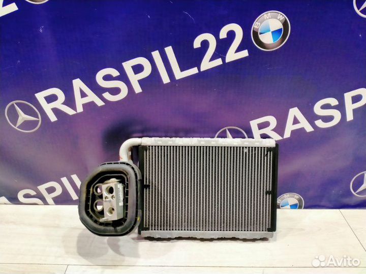 Испаритель кондиционера Mercedes-Benz 212.047 E
