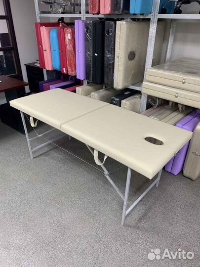 Массажная кушетка