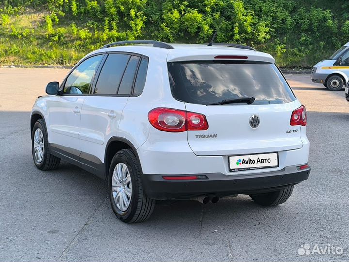 Volkswagen Tiguan 2.0 AT, 2009, 190 000 км