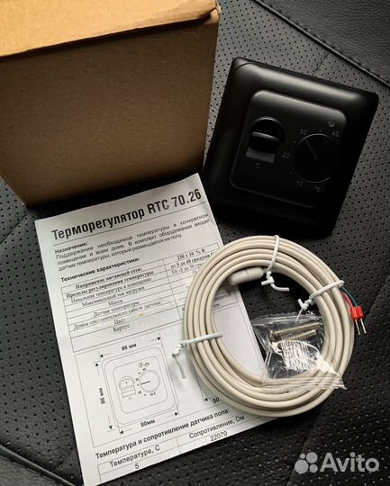 Терморегулятор для теплого пола черный, матовый