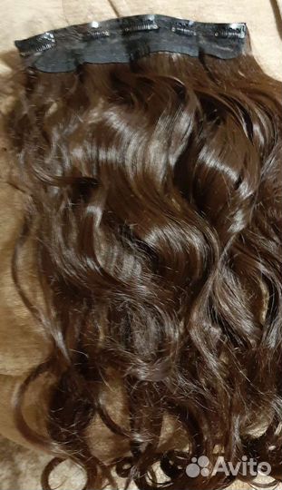 Волосы на заколках искусственные