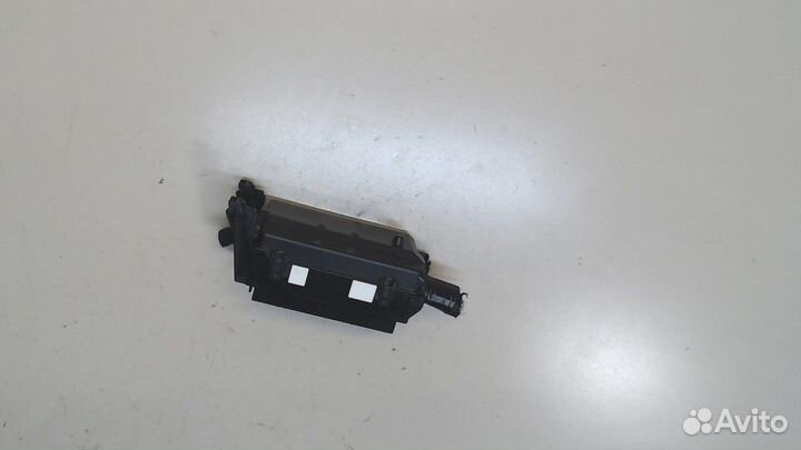 Блок предохранителей Chevrolet Trailblazer, 2021