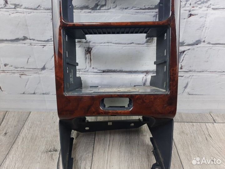 Рамка (накладка) магнитолы volvo C70 97-02