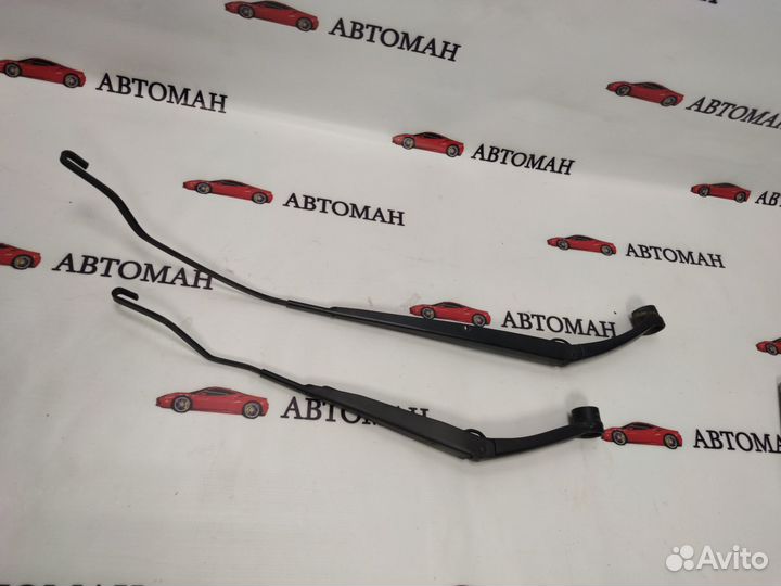 Поводок дворника Kia Rio 3 Solaris 2011-2017