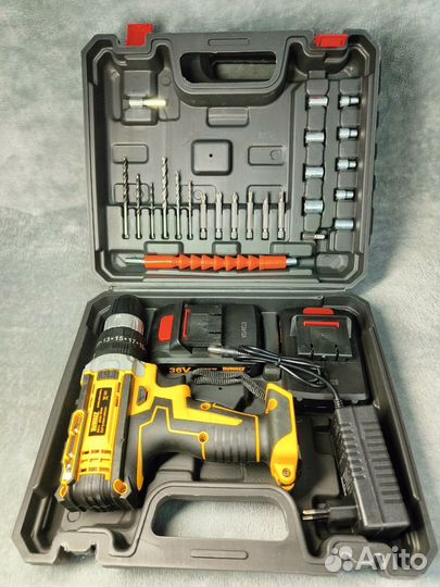 Аккумуляторный шуруповерт DeWalt 21v