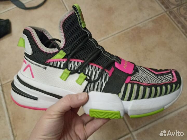 Кроссовки 42.5