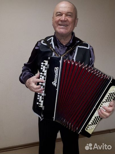 Баянист-вокалист