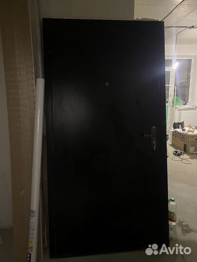 Дверь входная