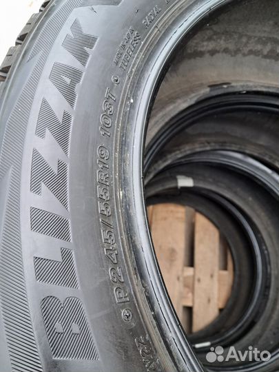 Bridgestone Blizzak DM-V2 245/55 R19 103T