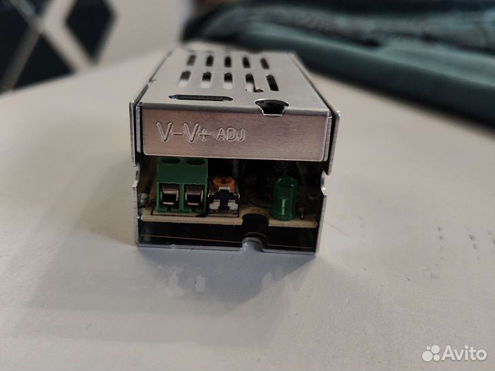 Блок питания 12V 1.25A