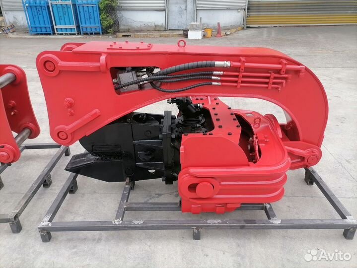 Вибропогружатель PMV100