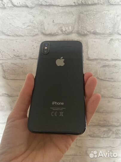 iPhone X, 64 ГБ